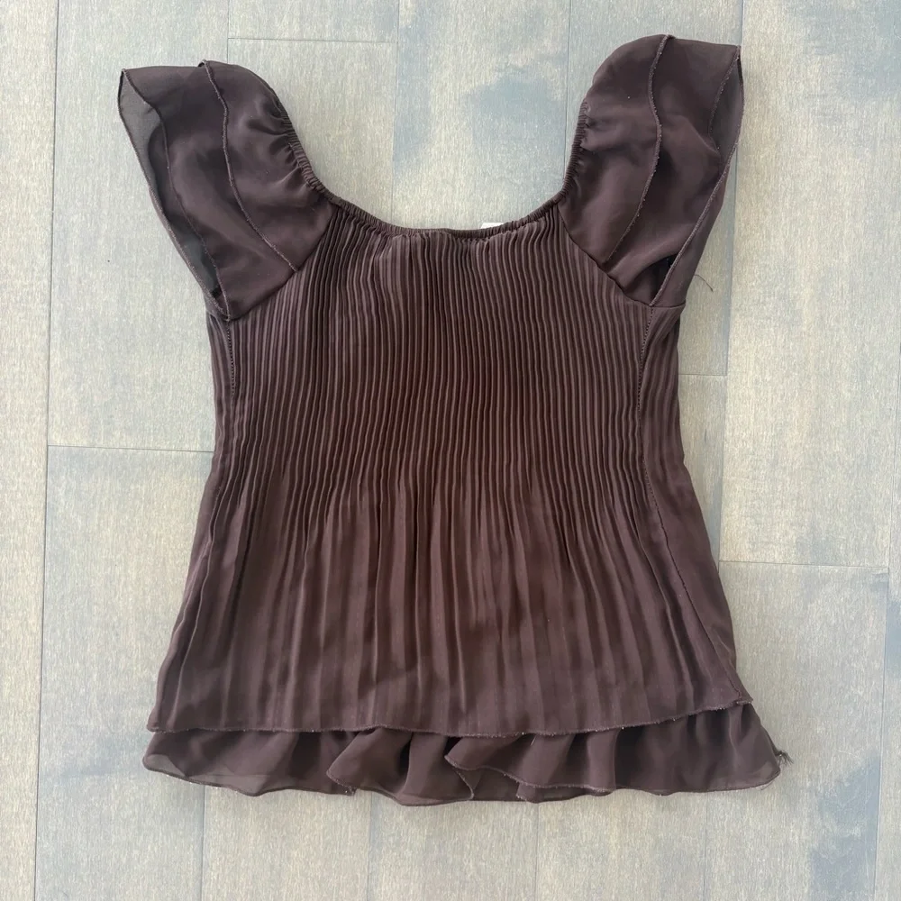 Vintage Brown Ruffled Top - Picture 2 of 3